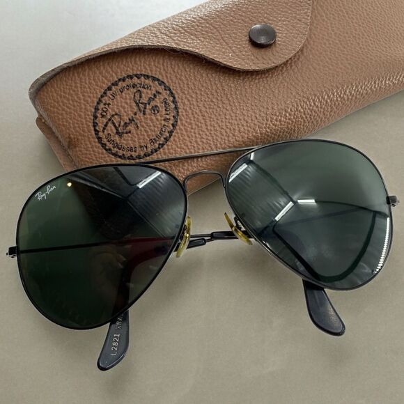 Vintage Ray‎ Bans Classic Aviator Sunglasses L2821 Black - Picture 1 of 7